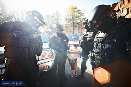 Łódzka policja na planie serialu Komisarz Aleks - Łódzka policja na planie serialu Komisarz Aleks